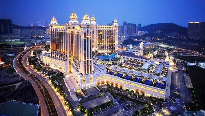 Die Casino Hotel Resorts in Macau sind atemberaubend um zum Teil zwei Drittel größer als die Originale in Las Vegas